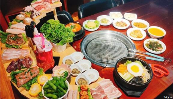 【随心系列】OMG146元抢原价940元 成龙电影艺术馆2张+15层阶梯烤肉 【贝臻屋海鲜炭烤】3-4人餐